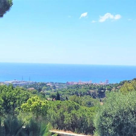 Villa Carolina Mataró Екстериор снимка