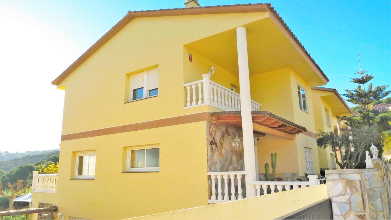 Villa Carolina Mataró Екстериор снимка